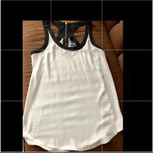 ❌❌SOLD Express white top❌❌